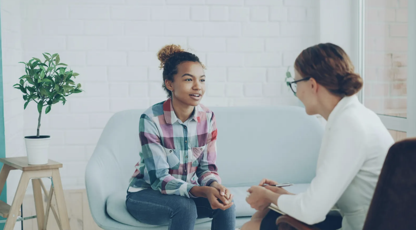 Back to the Couch: Tips for Resuming Therapy After a Break- Post - image